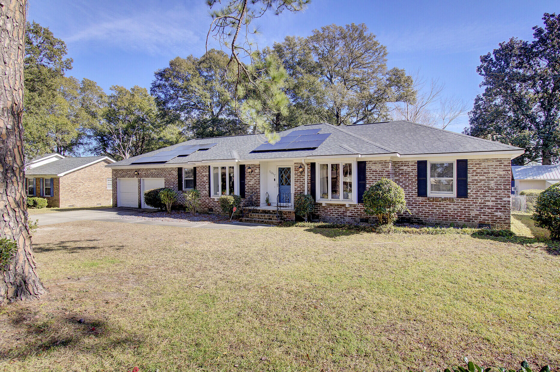 1017 Yeamans Hall Road Hanahan, SC 29410 - Photo 4 of 43 04_4_mls