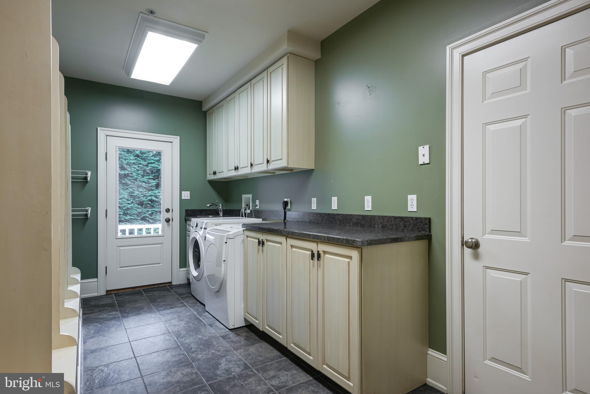 475 Fletcher Road Wayne, PA 19087 - Photo 24 of 52