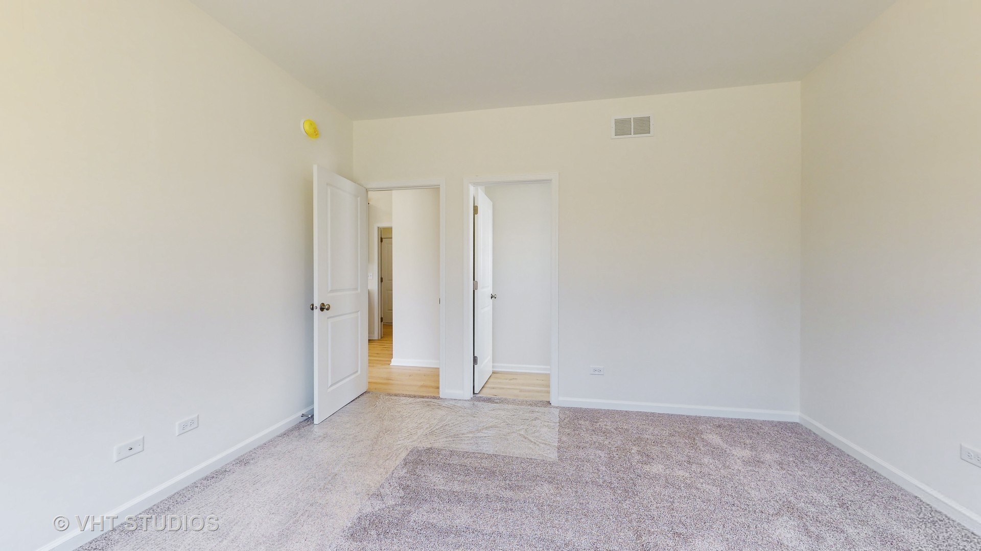 593 Farm Street Crete, IL 60417 - Photo 12 of 28 a view of room