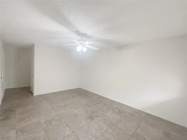 $139,500 | 12023 Greenwood Forest Drive, Unit B, Houston, TX 77066