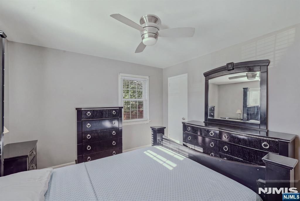 11 Raritan Avenue Paterson, NJ 07503 - Photo 22 of 42 Gallery Image 22