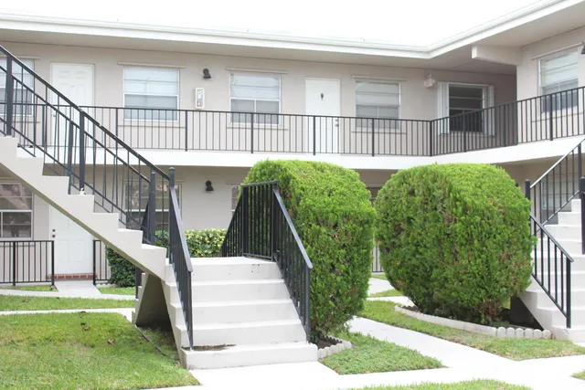 $1,500 | 1210 Old Boynton Road, Unit 110, Boynton Beach, FL 33426
