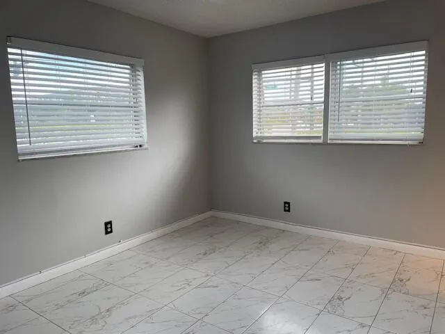 $1,500 | 1210 Old Boynton Road, Unit 110, Boynton Beach, FL 33426