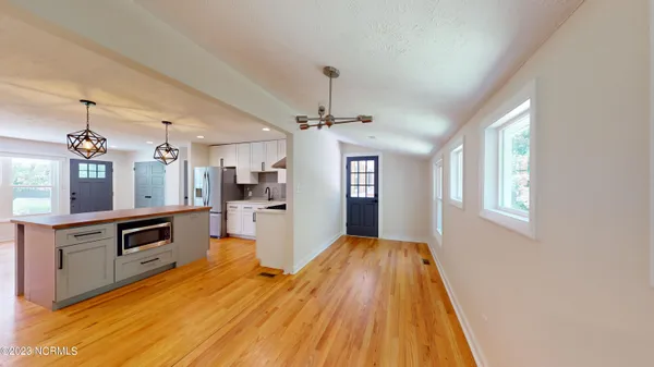 $2,350 | 505 West Rhode Island Avenue, Southern Pines, NC 28387