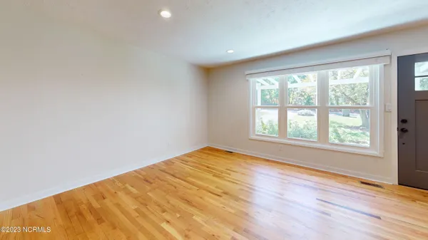 $2,350 | 505 West Rhode Island Avenue, Southern Pines, NC 28387