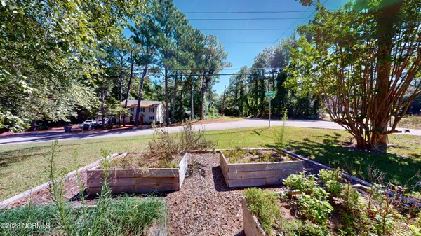 $2,350 | 505 West Rhode Island Avenue, Southern Pines, NC 28387