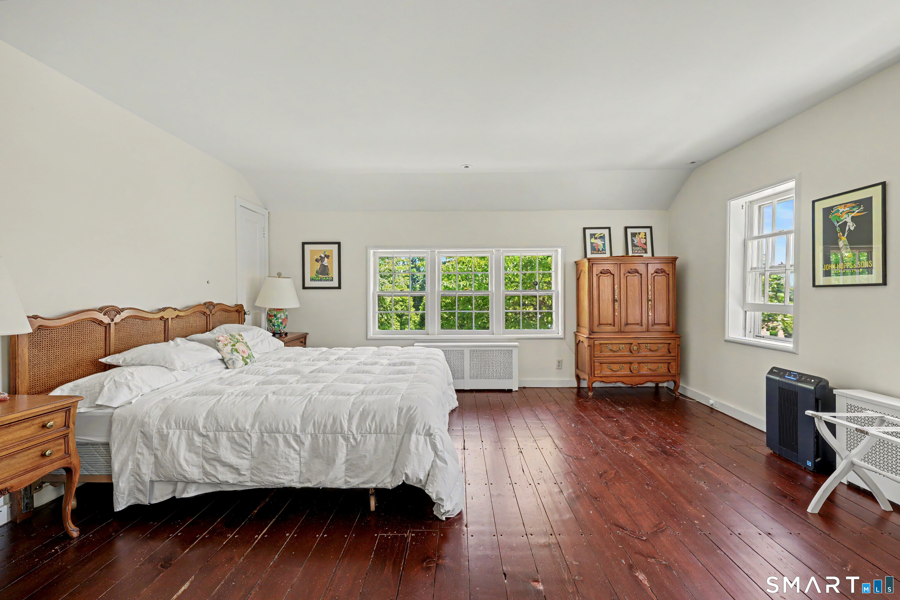 406 Harbor Road Fairfield, CT 06890 - Photo 22 of 38