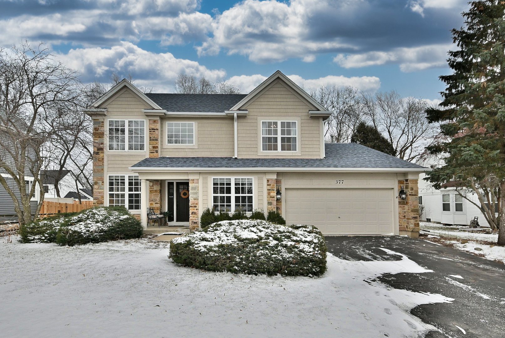 377 Geneva Lane Cary, IL 60013 - Photo 1 of 51