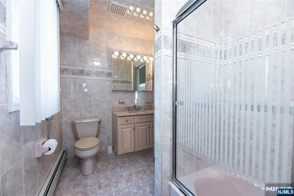 $1,498,000 | 499 Morse Avenue, Ridgefield, NJ 07657