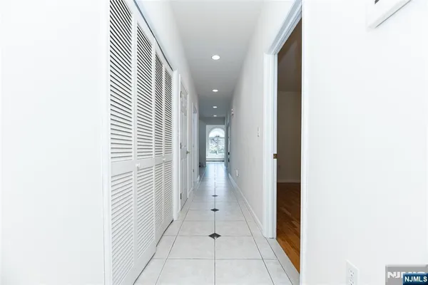 $1,498,000 | 499 Morse Avenue, Ridgefield, NJ 07657