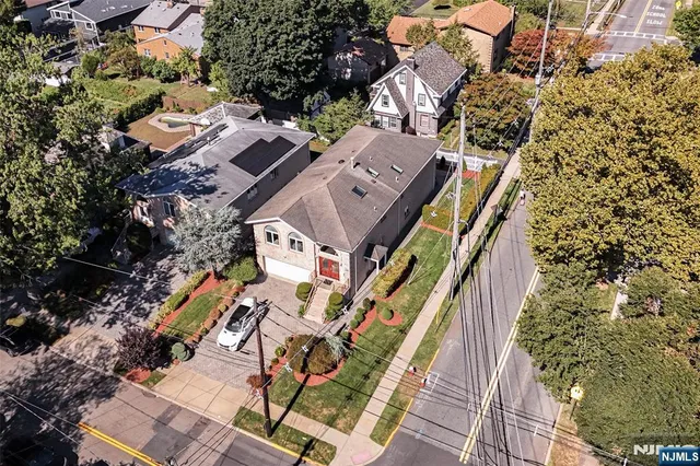 $1,498,000 | 499 Morse Avenue, Ridgefield, NJ 07657