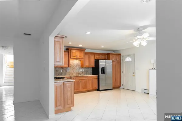 $1,498,000 | 499 Morse Avenue, Ridgefield, NJ 07657