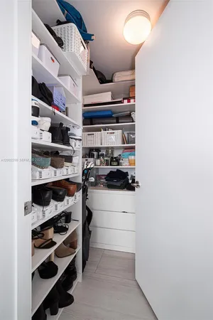 $1,300,000 | 2900 Northeast 7th Avenue, Unit 1505, Miami, FL 33137