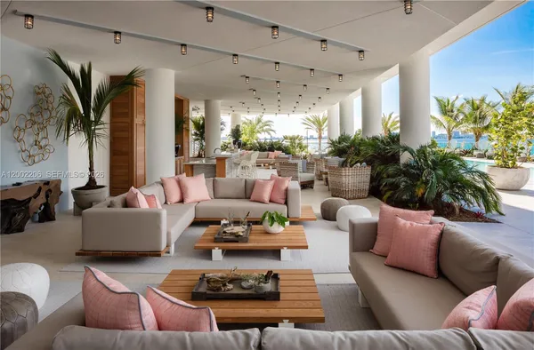 $1,300,000 | 2900 Northeast 7th Avenue, Unit 1505, Miami, FL 33137