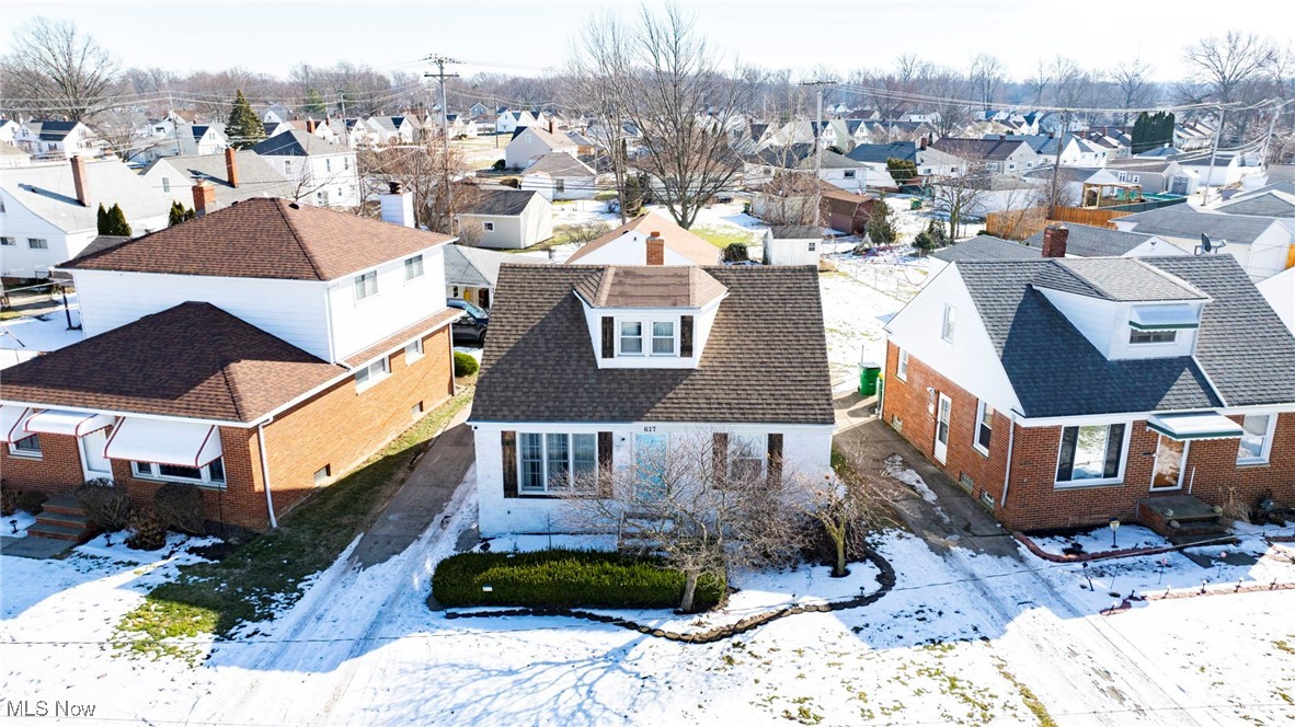 617 Pendley Road Willowick, OH 44095 - Photo 4 of 44 View of snowy aerial view