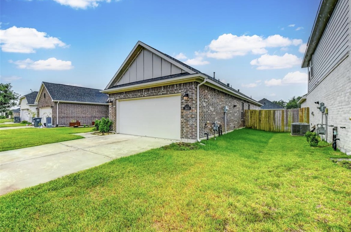 31619 Heguy Pass Fulshear, TX 77441 - Photo 20 of 26