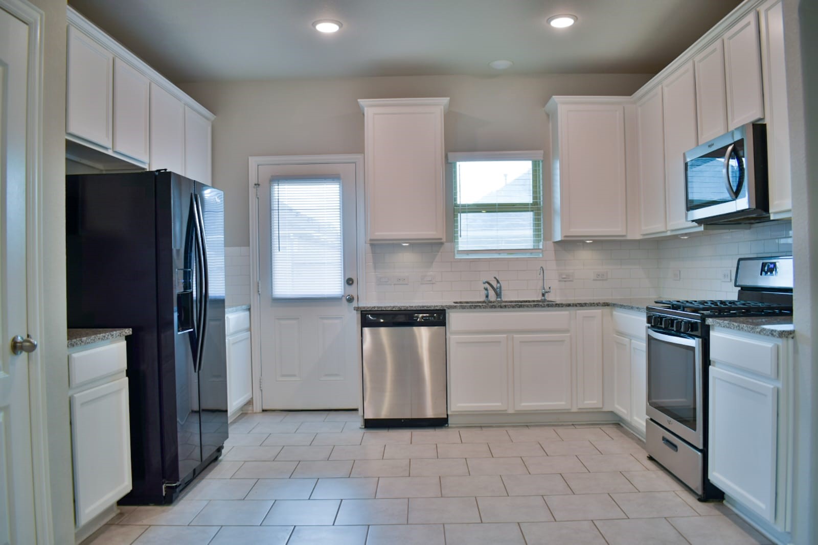 31619 Heguy Pass Fulshear, TX 77441 - Photo 2 of 26