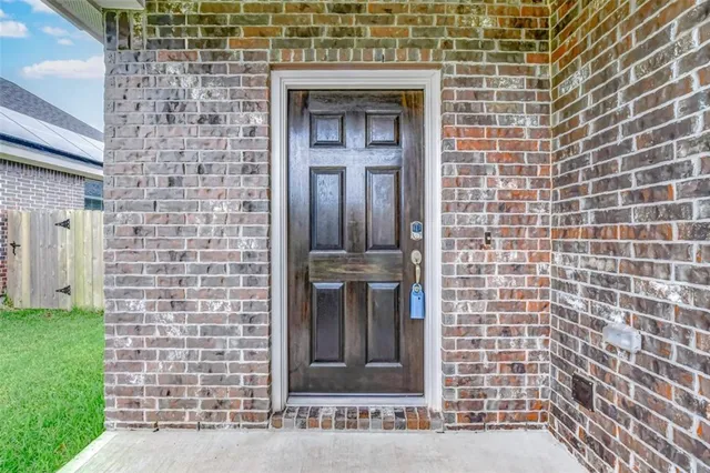 $2,000 | 31619 Heguy Pass, Fulshear, TX 77441