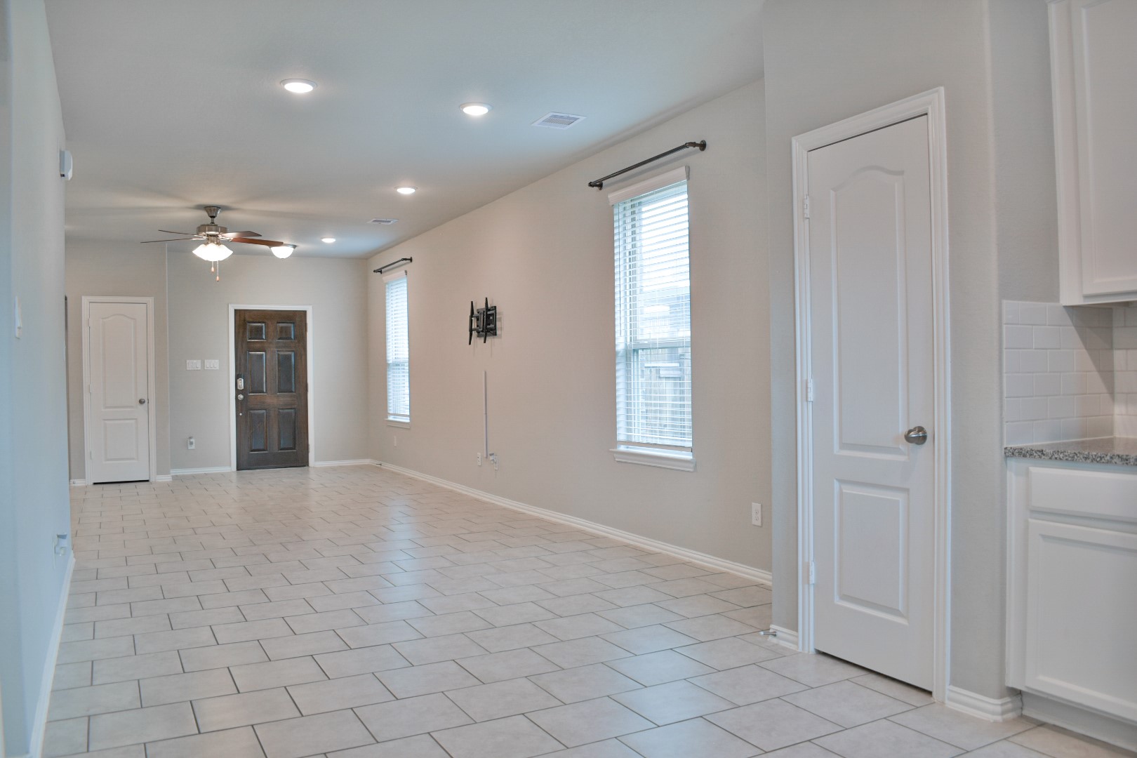 31619 Heguy Pass Fulshear, TX 77441 - Photo 8 of 26