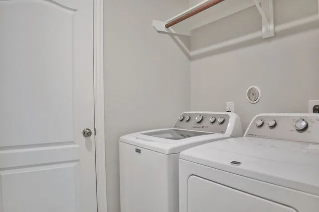 $2,000 | 31619 Heguy Pass, Fulshear, TX 77441