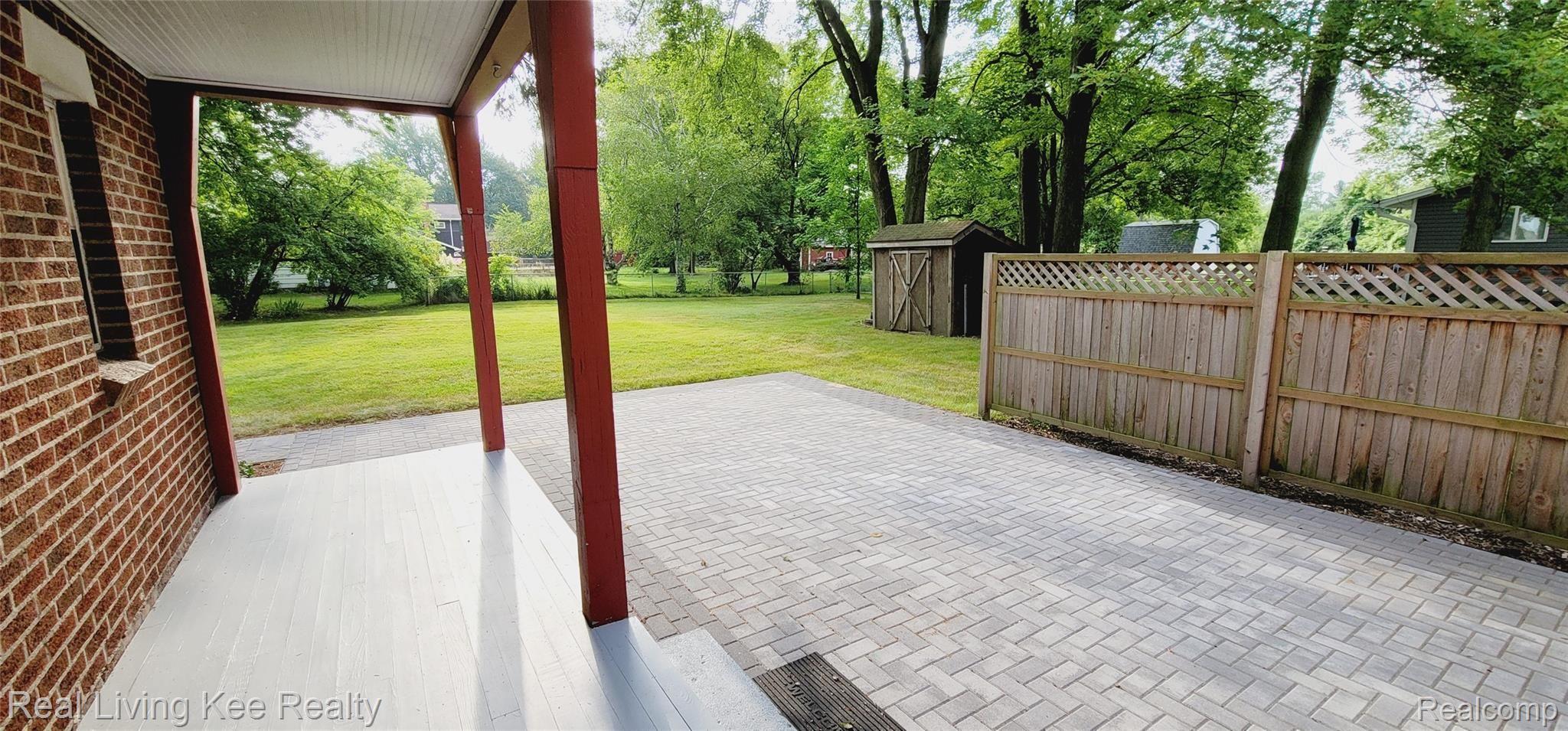 3985 Ravenswood Road Marysville, MI 48040 - Photo 18 of 64 20210823_090139.jpg