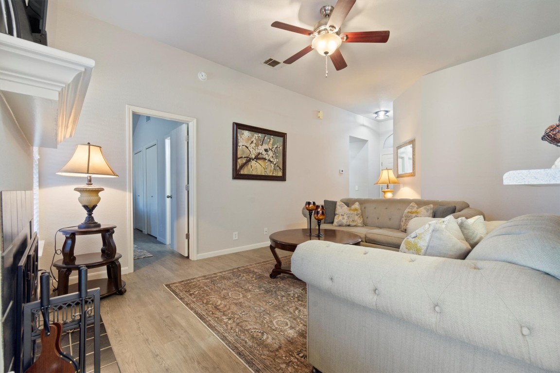 1603 Waterfall Avenue Leander, TX 78641 - Photo 7 of 29