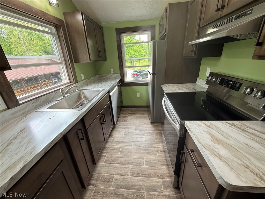 9658 Fairmount Road Novelty, OH 44072 - Photo 2 of 6