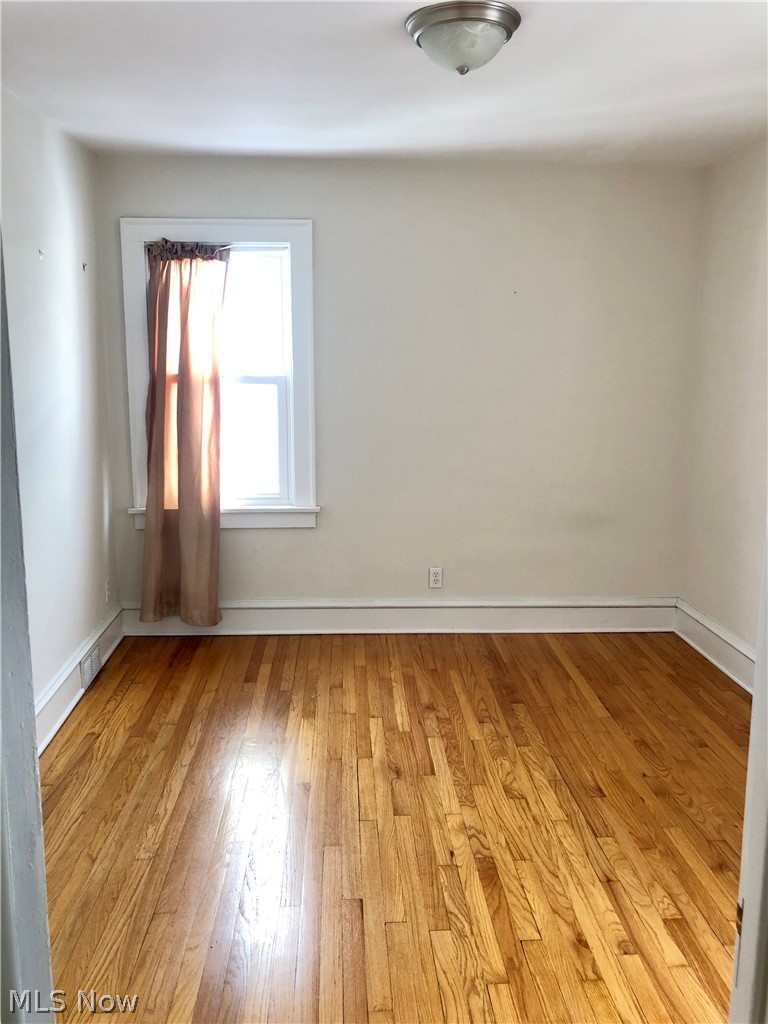 2103 Hampstead Road Cleveland Heights, OH 44118 - Photo 22 of 28
