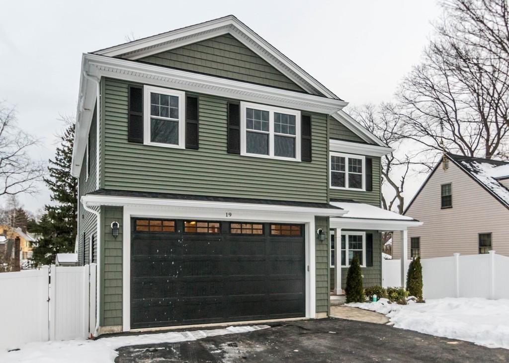 19 Baldwin Road Waltham, MA 02452 - Photo 2 of 39