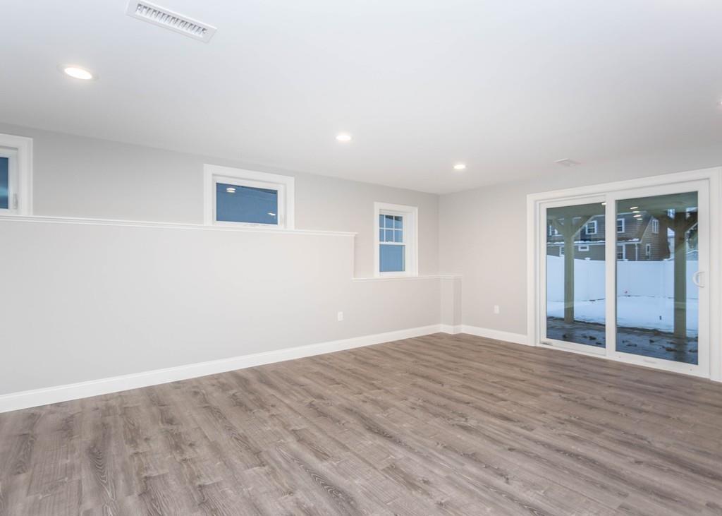 19 Baldwin Road Waltham, MA 02452 - Photo 35 of 39