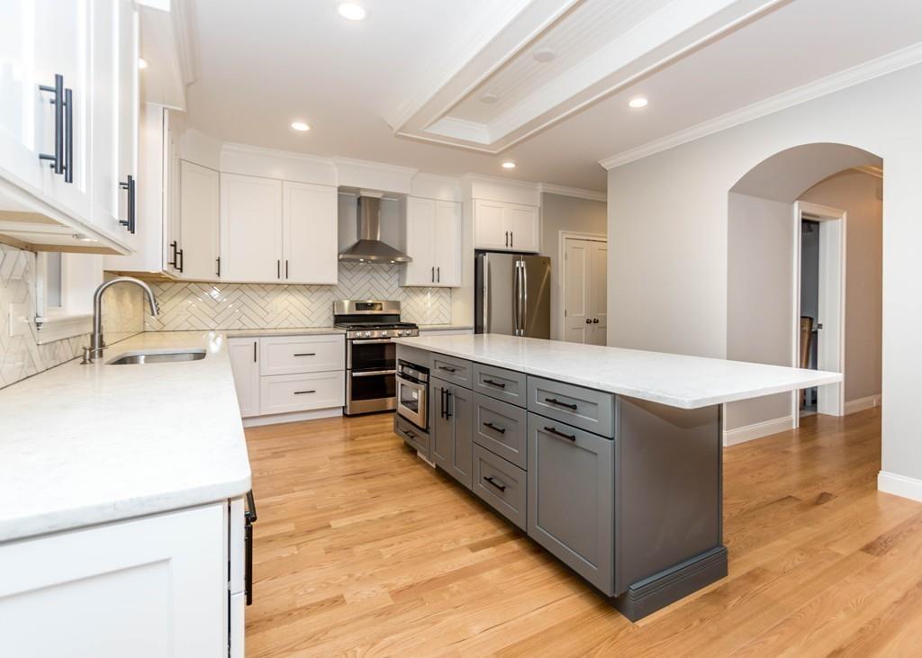 19 Baldwin Road Waltham, MA 02452 - Photo 4 of 39