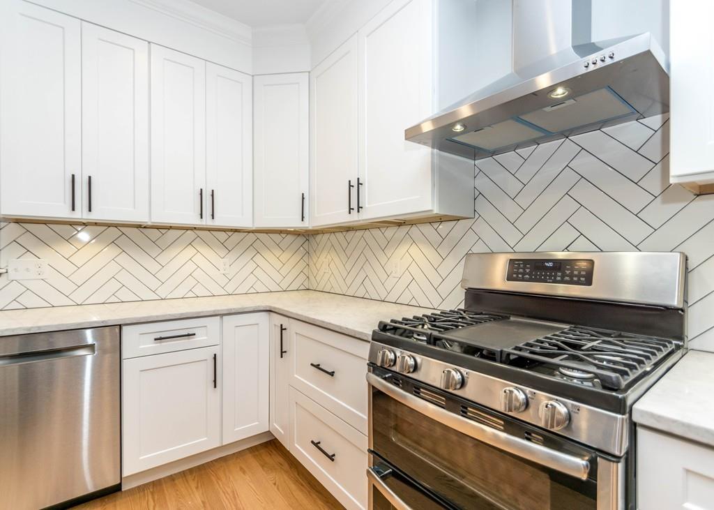 19 Baldwin Road Waltham, MA 02452 - Photo 8 of 39