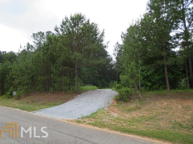 105 East Ball Road Jackson, GA 30233 - Photo 1 of 1 a view of a backyard