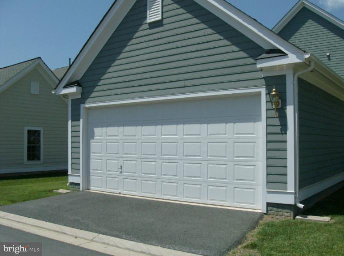 3913 Addison Woods Road Frederick, MD 21704 - Photo 12 of 15 Garage