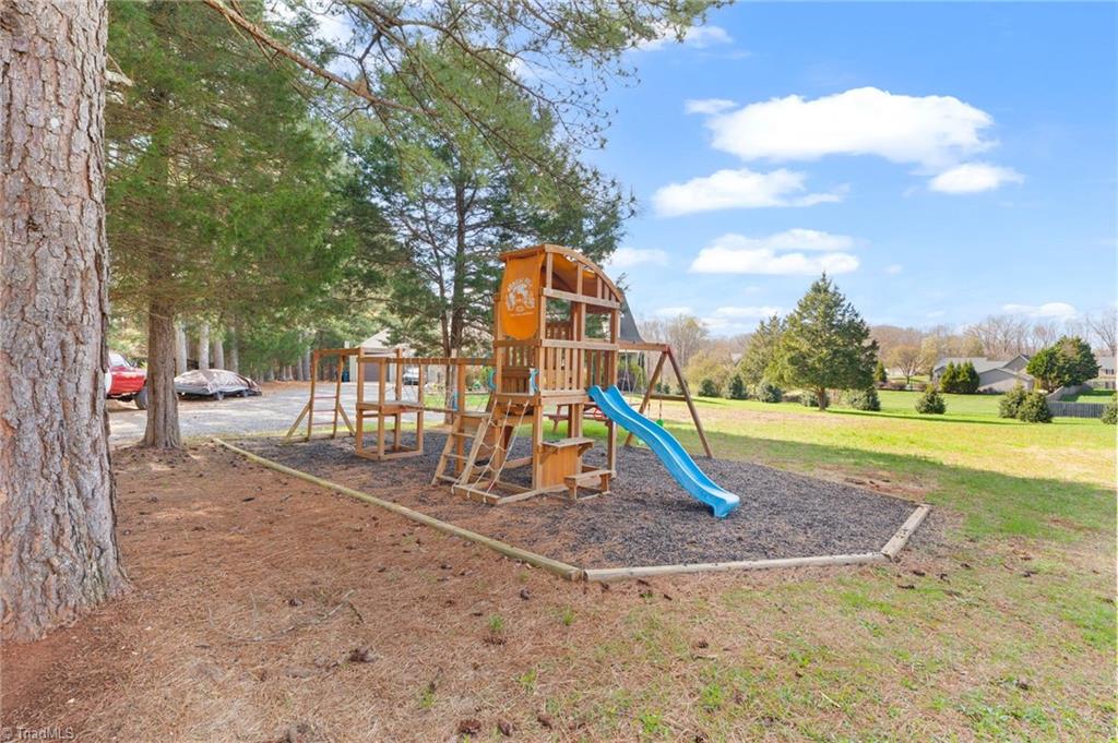 2249 Fuller Mill Road North Thomasville, NC 27360 - Photo 37 of 50