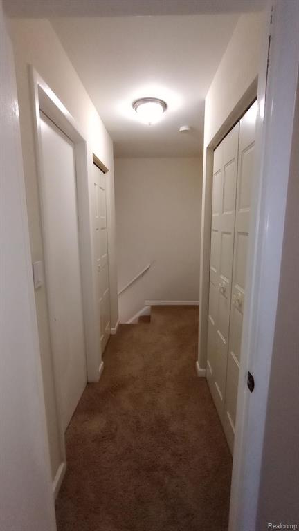 3936 Hunters Ridge Drive, Unit 2 Lansing, MI 48911 - Photo 11 of 30