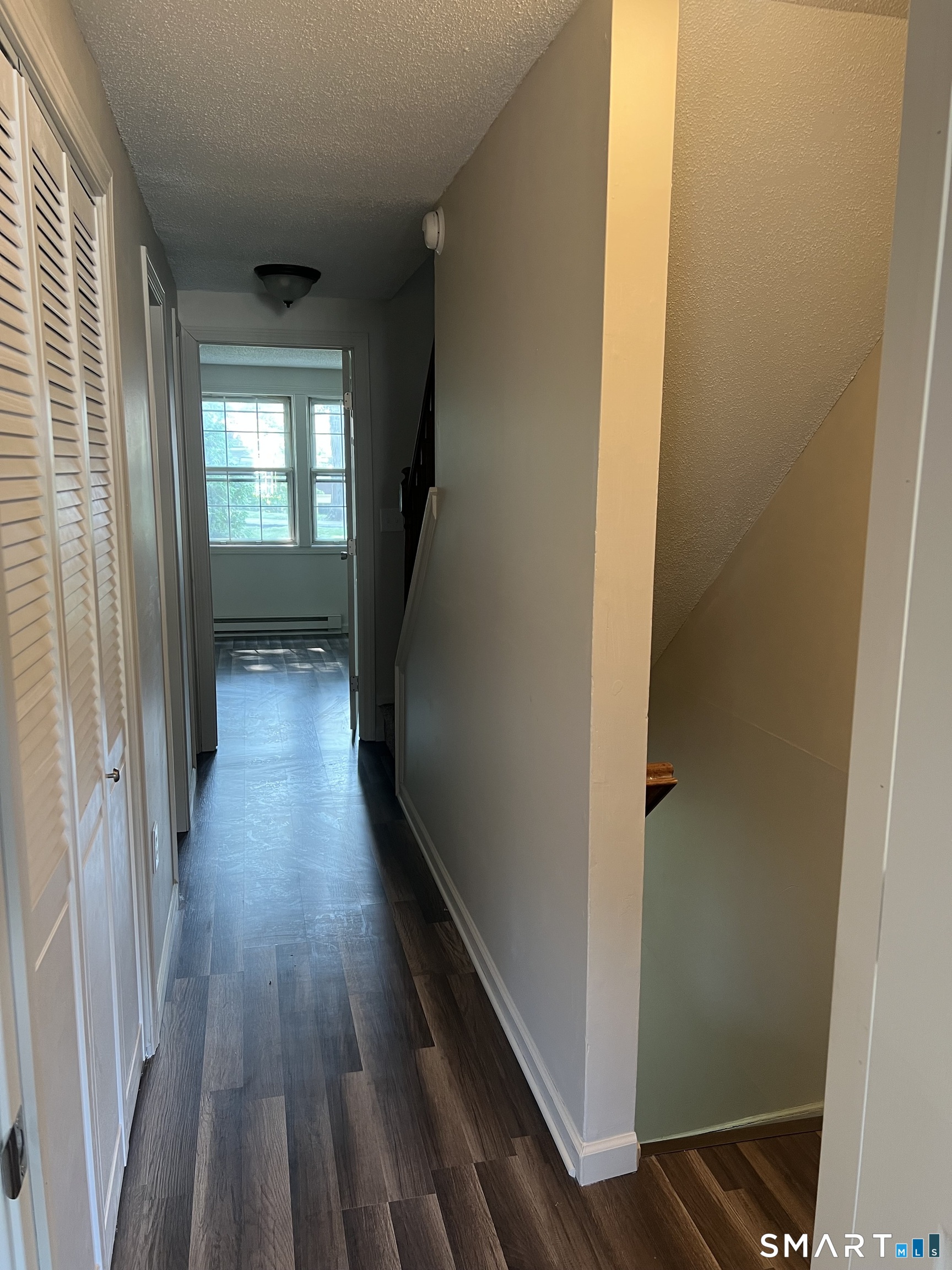 45 Rising Trail Drive, Unit 45 Middletown, CT 06457 - Photo 21 of 25 2nd floor hallway