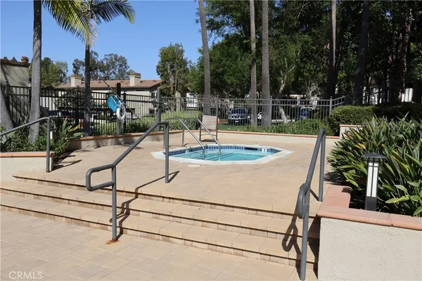 $615,000 | 64 VÃa Contento, Rancho Santa Margarita, CA 92688