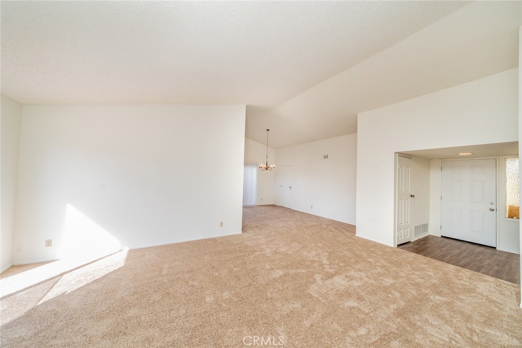 1385 West Wedgewood Street Rialto, CA 92376 - Photo 12 of 27 a view of an empty room