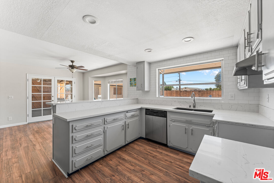 15361 Mondamon Road Apple Valley, CA 92307 - Photo 22 of 56