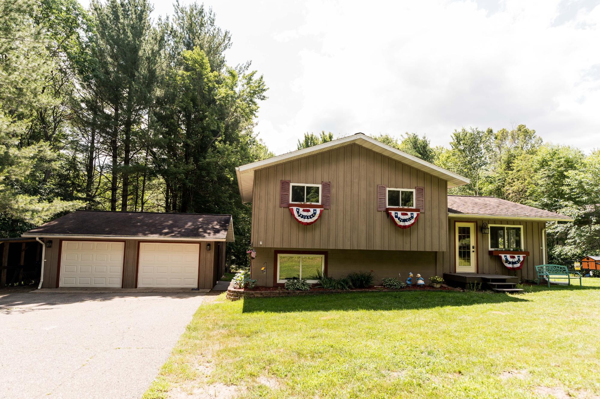 3182 Wildflower Bay Road Rhinelander, WI 54501 - Photo 2 of 23 Gallery Image 2
