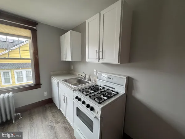 $1,700 | 307 Edgewood Avenue, Delanco, NJ 08075