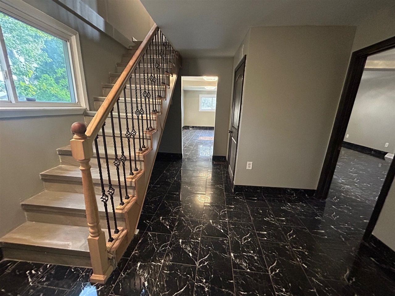 5849 Jackson Street Taylor, MI 48180 - Photo 10 of 17