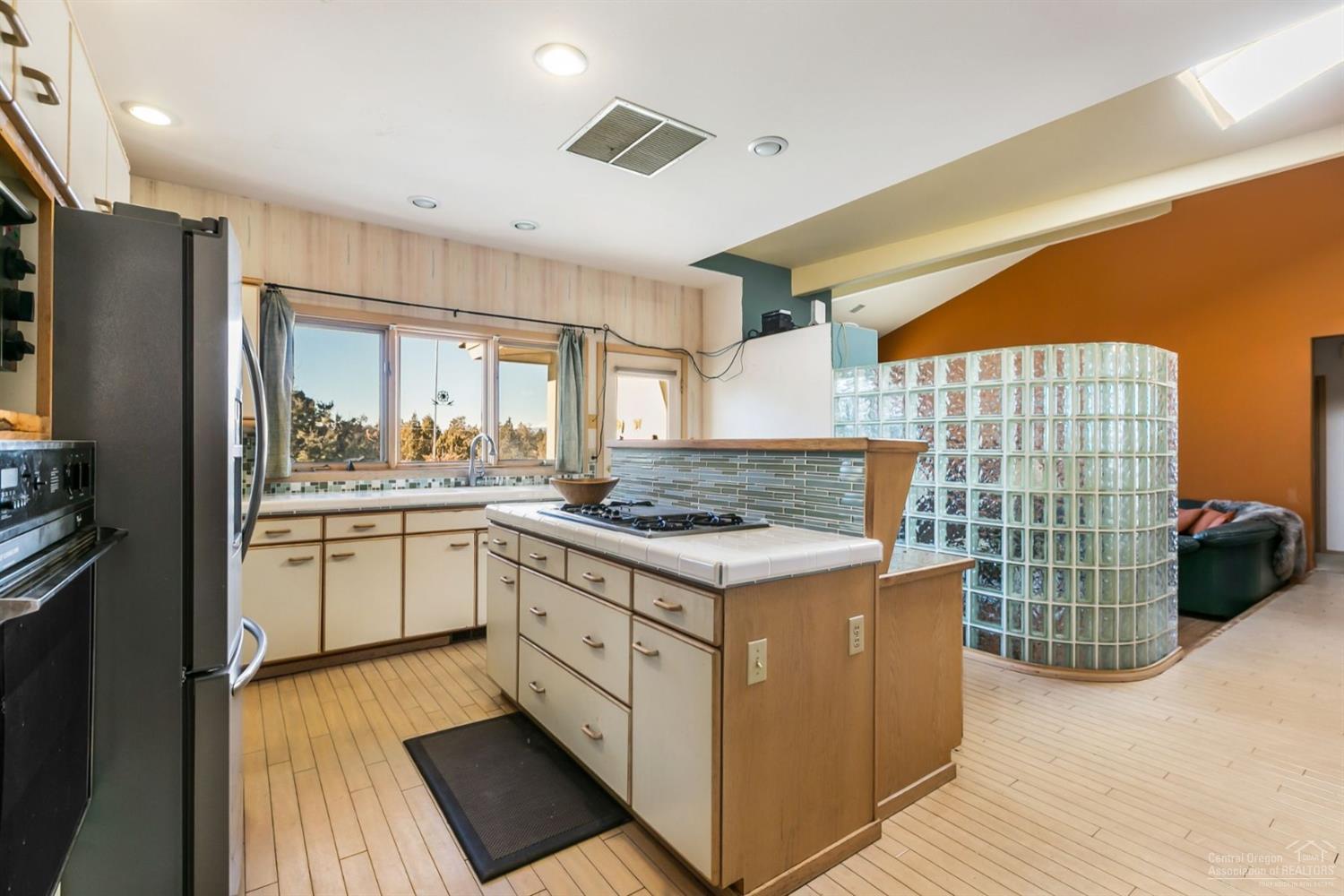 61700 Gosney Road Bend, OR 97702 - Photo 16 of 25 Additional Photo