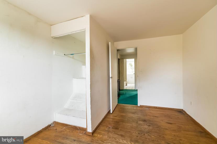 7601 Barlowe Road Landover, MD 20785 - Photo 3 of 10 Bedroom