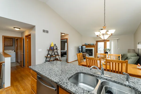 $289,900 | 1269 Sundance Court Northeast, Byron, MN 55920