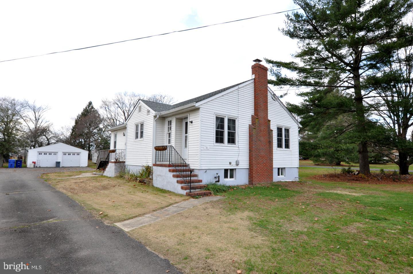 31 Arneys Mt Road Pemberton, NJ 08068 - Photo 1 of 25