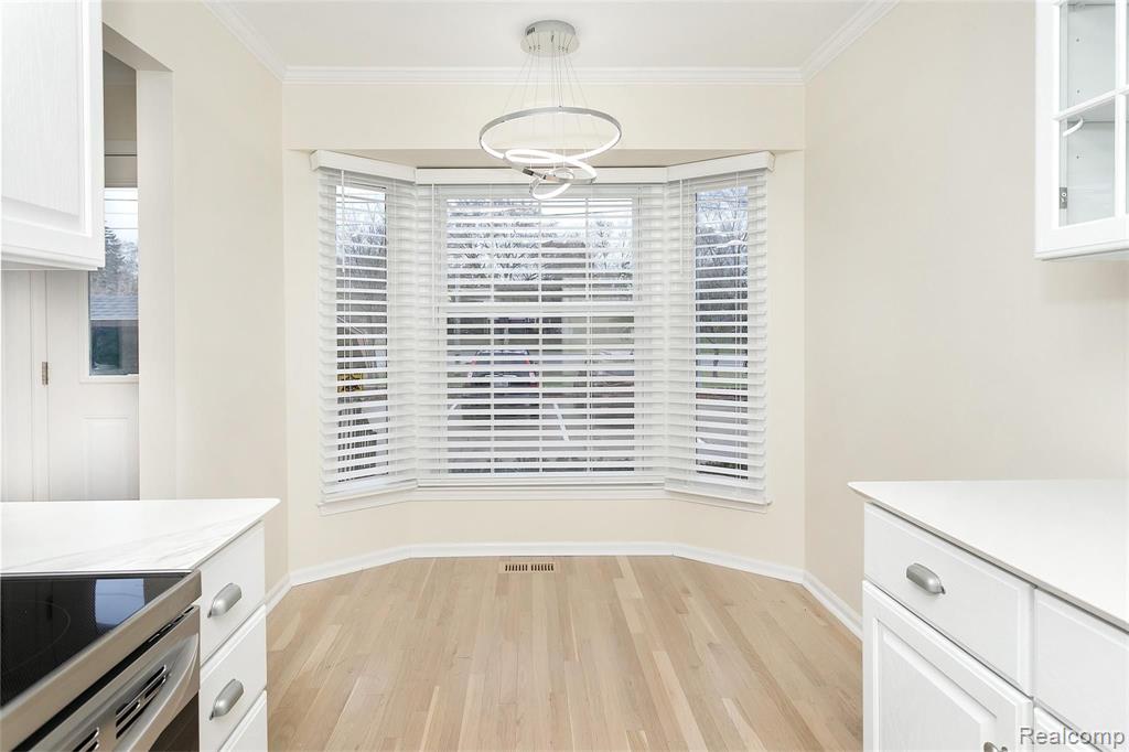 32257 Southfield Road Beverly Hills, MI 48025 - Photo 11 of 32