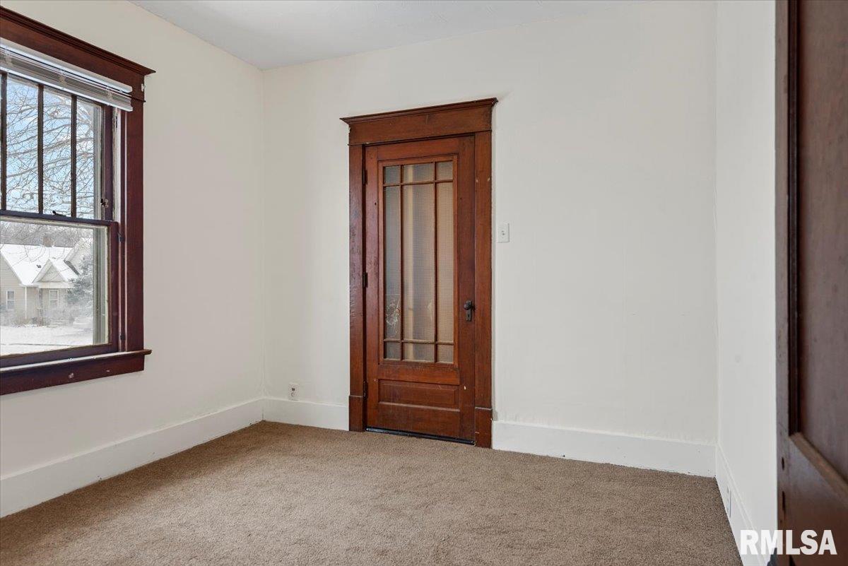 146 North English Avenue Springfield, IL 62702 - Photo 17 of 25 Gallery Image 17