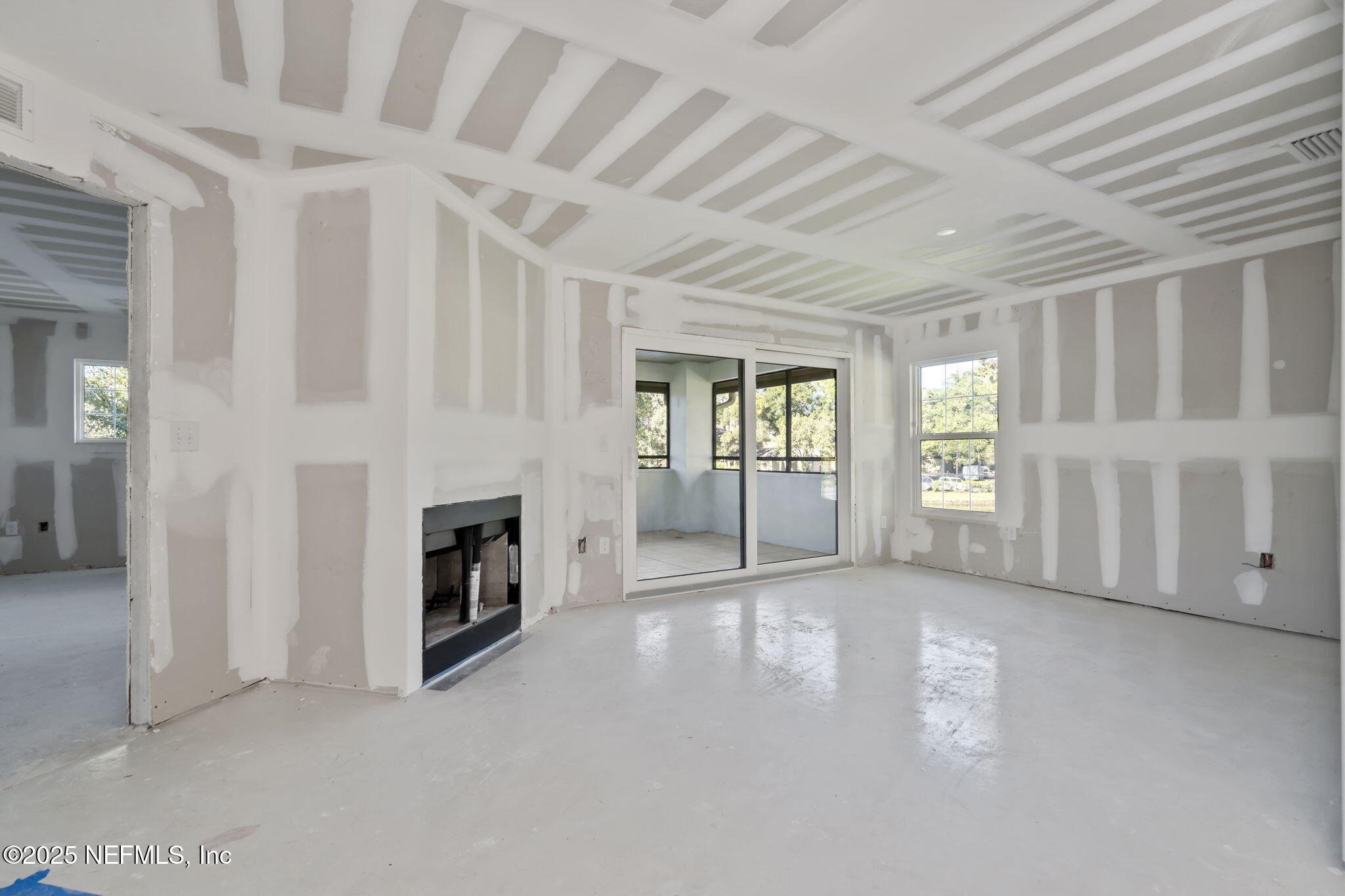 10150 Belle Rive Boulevard, Unit 2308 Jacksonville, FL 32256 - Photo 8 of 27 8-web-or-mls-DSC06431